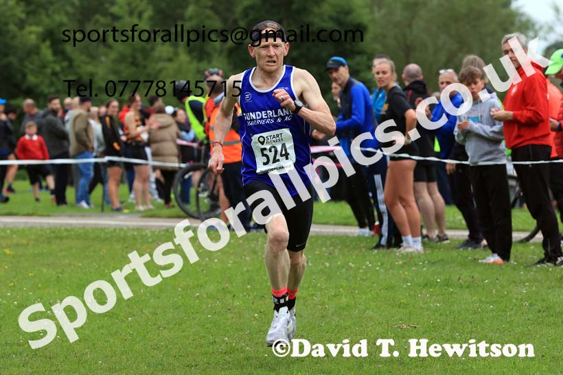 Senior men, 2024 Sunderland Harriers 5k, Silksworth, Sunderland.  Photo: David T. Hewitson/Sports for All Pics